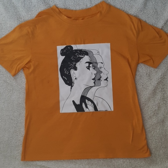 Aesthetic Gold Shirt - Picture 1 of 3